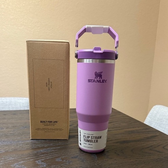 The IceFlow™ Flip Straw Tumbler | 30 oz | Lilac - Picture 2 of 4